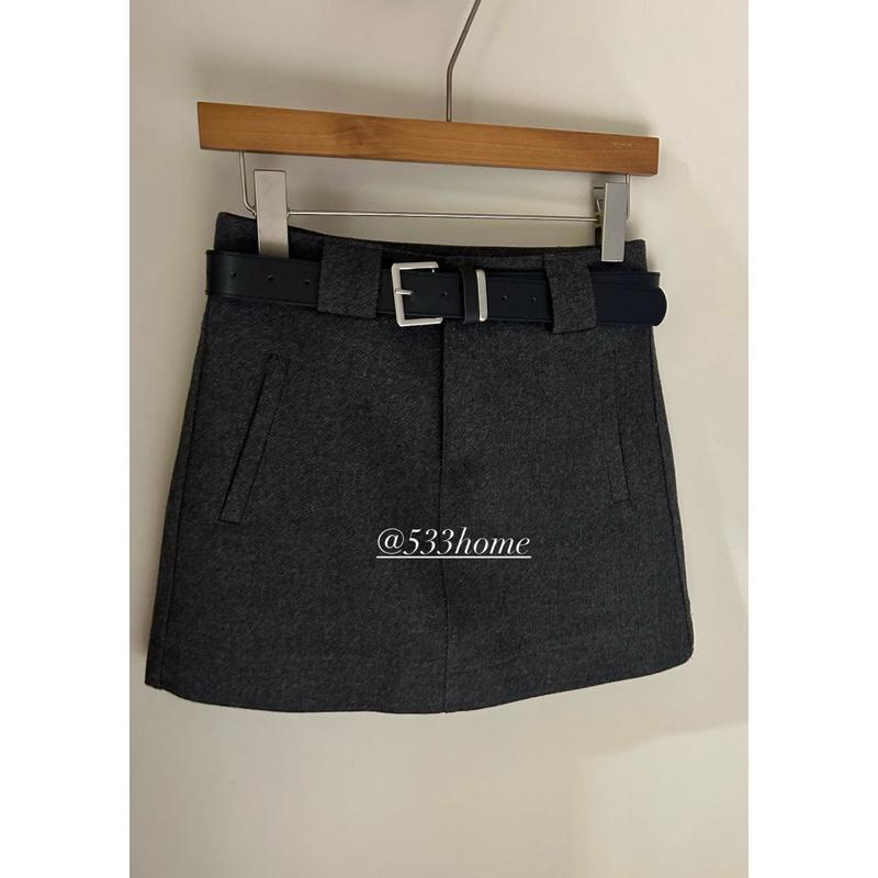 533｜現貨 韓國顯瘦挺料毛呢短裙防走光褲裙附銀釦寬皮帶-細節圖2