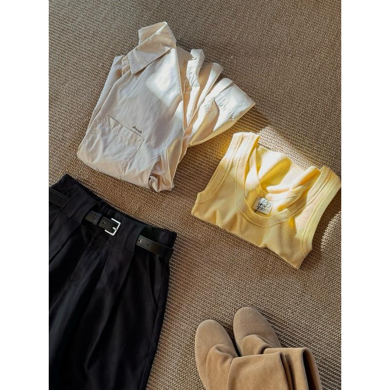 533｜ 現貨 秋冬韓國大U領遮副乳羊毛針織背心素面條紋-細節圖4