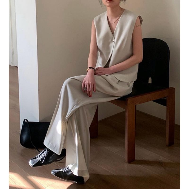 533  |  現貨  質感亞麻V領西裝背心外套寬鬆感馬甲-細節圖7