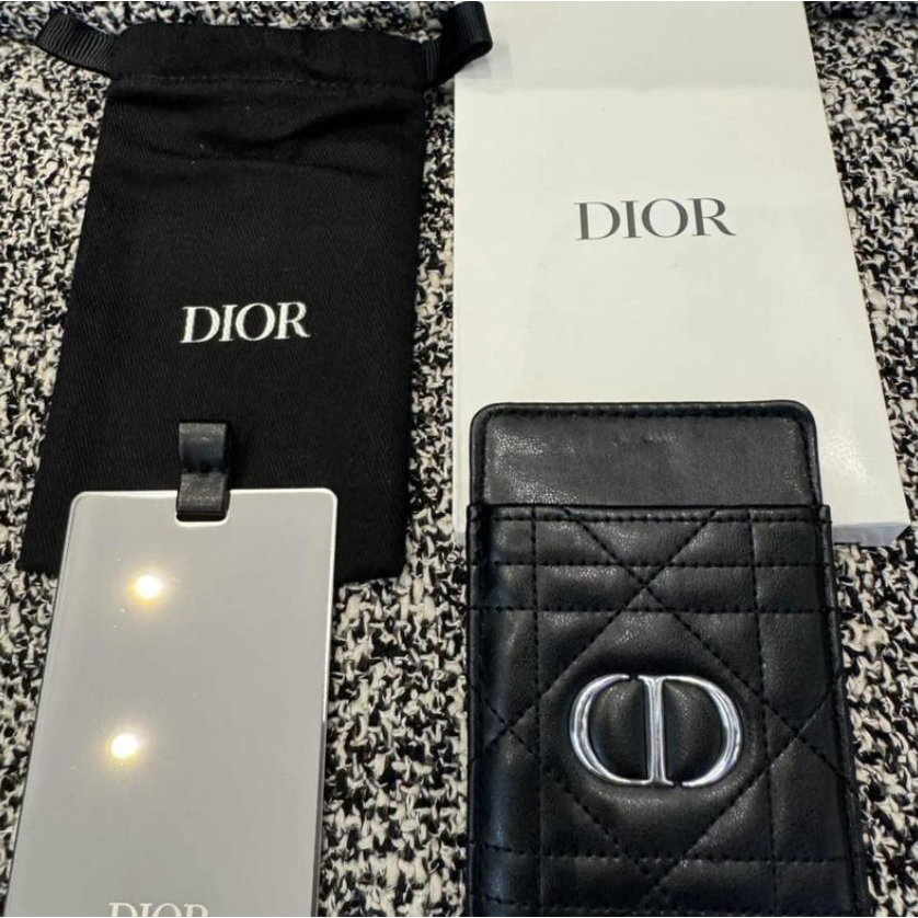 【Dior】品牌獨家限量皮革卡包(贈小香風鏈條)-細節圖2