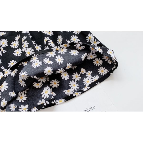 現貨🎀兒童雪紡小雛菊連衣裙 女童雪紡洋裝 露背洋裝 童裝 女童連身裙 連身裙 碎花洋裝 女童小碎花洋裝 女童夏天洋裝-細節圖4