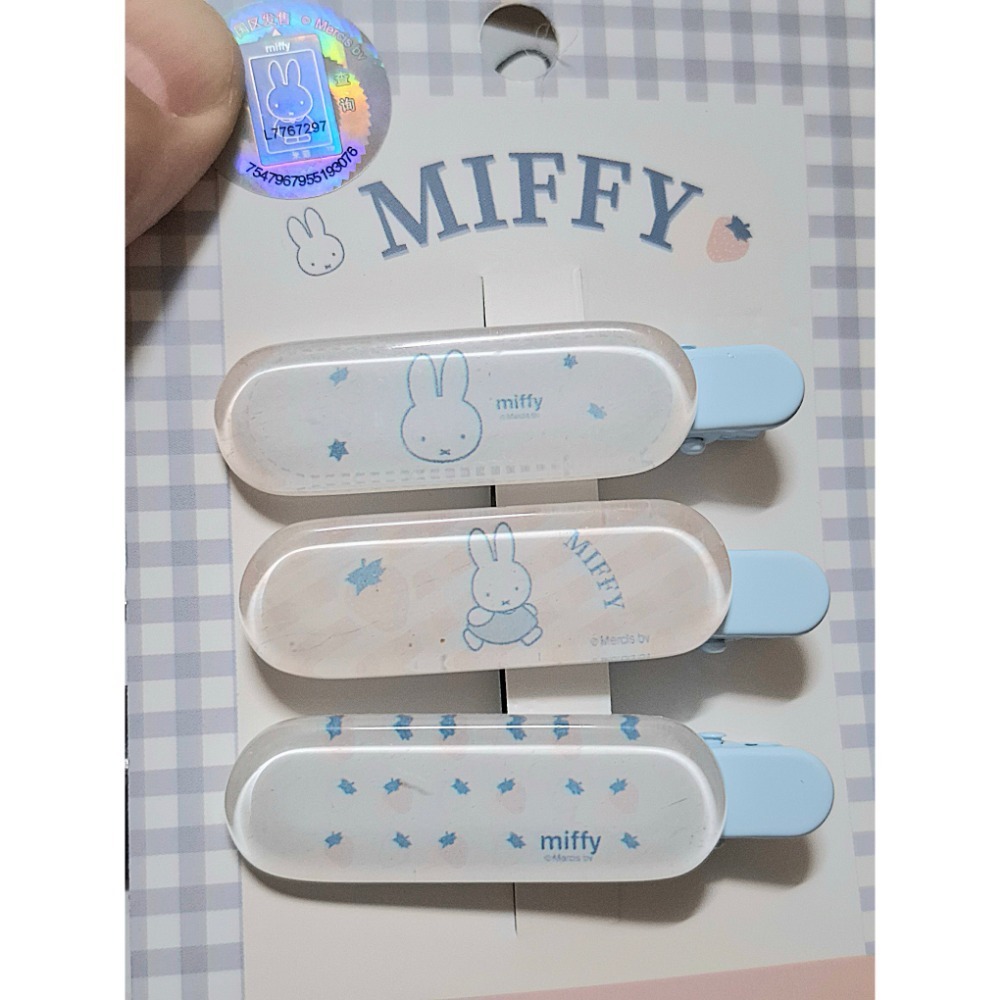 Miffy米飛兔/米菲兔大紅系列 三角形髮夾#222-規格圖1