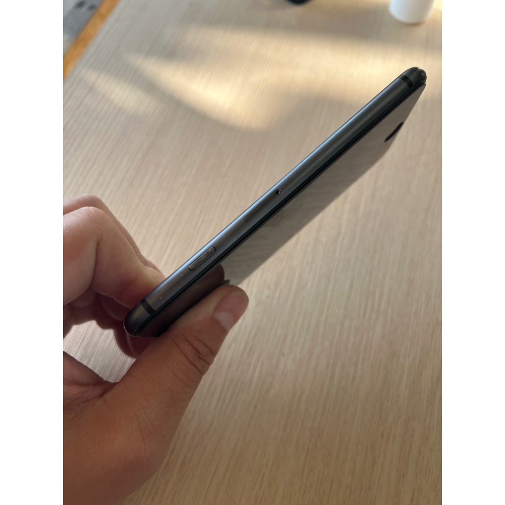 iPhone 8 64g-細節圖4