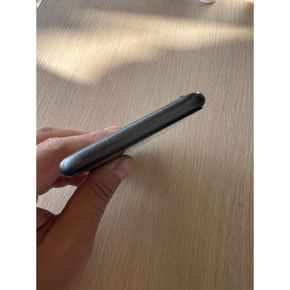 iPhone 8 64g-細節圖5