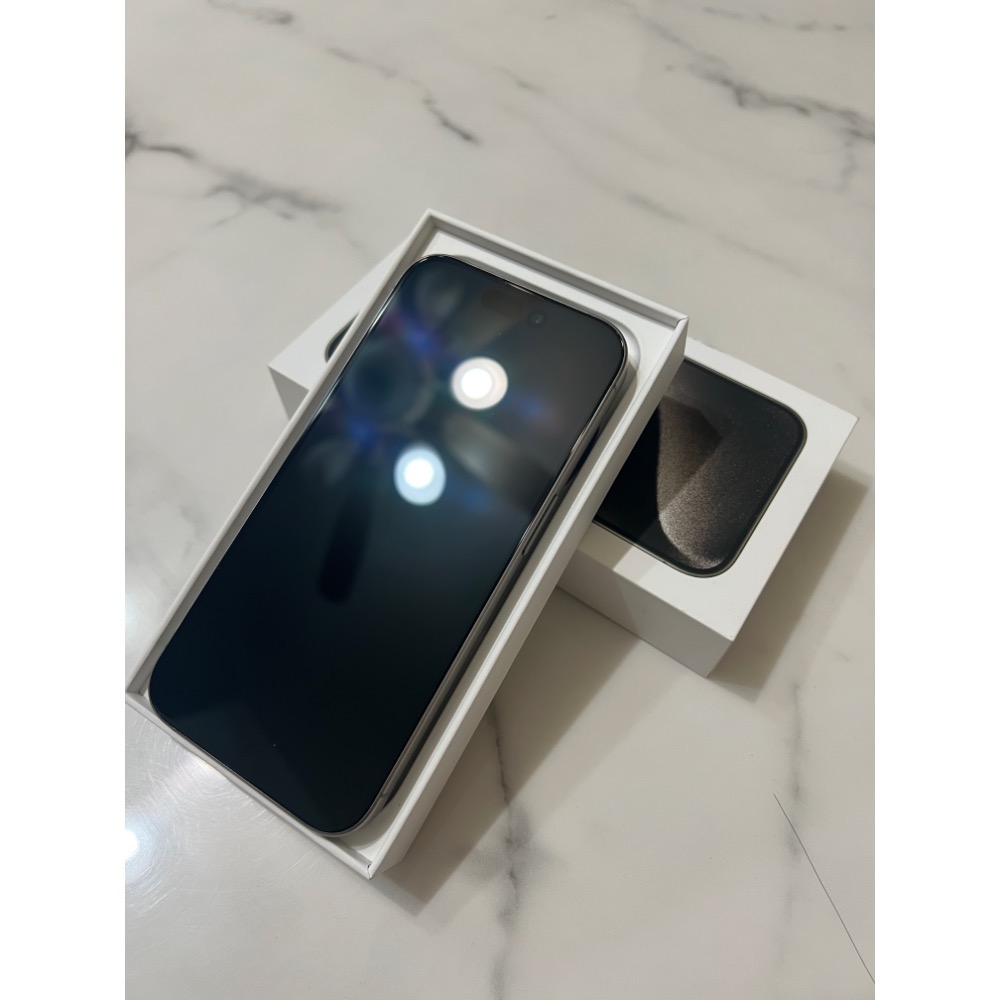 15 pro 256g 原鈦-細節圖6