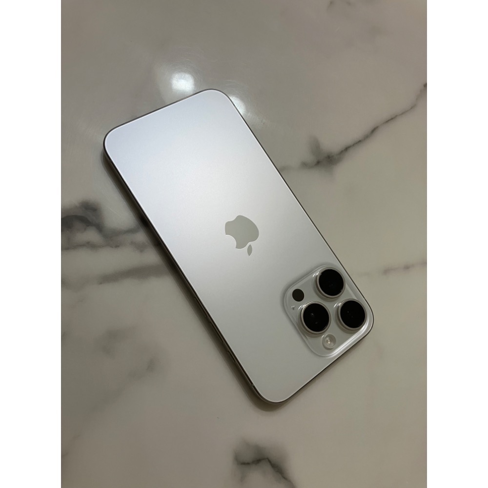 15 pro max 256g 白色 🔋87%（18.3）-細節圖2