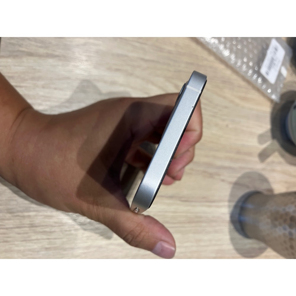 12 128g 白色 🔋100%（18.3.2）-細節圖6