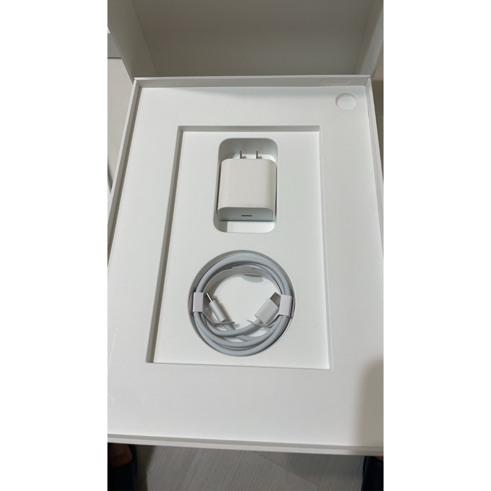 iPad 11吋128g 銀色 🔋100% 保固剛開通 2025 6月-細節圖3