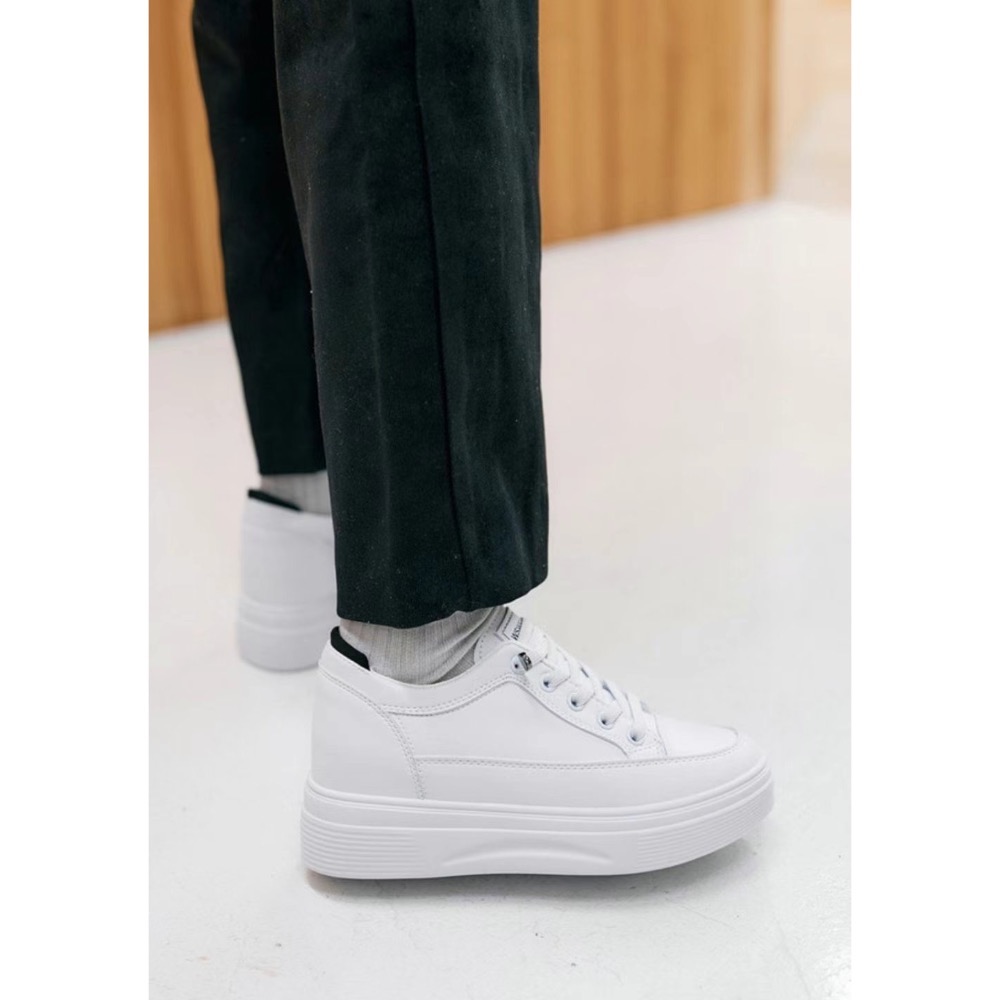 韓國代購🇰🇷必備百搭增高小白鞋-細節圖5
