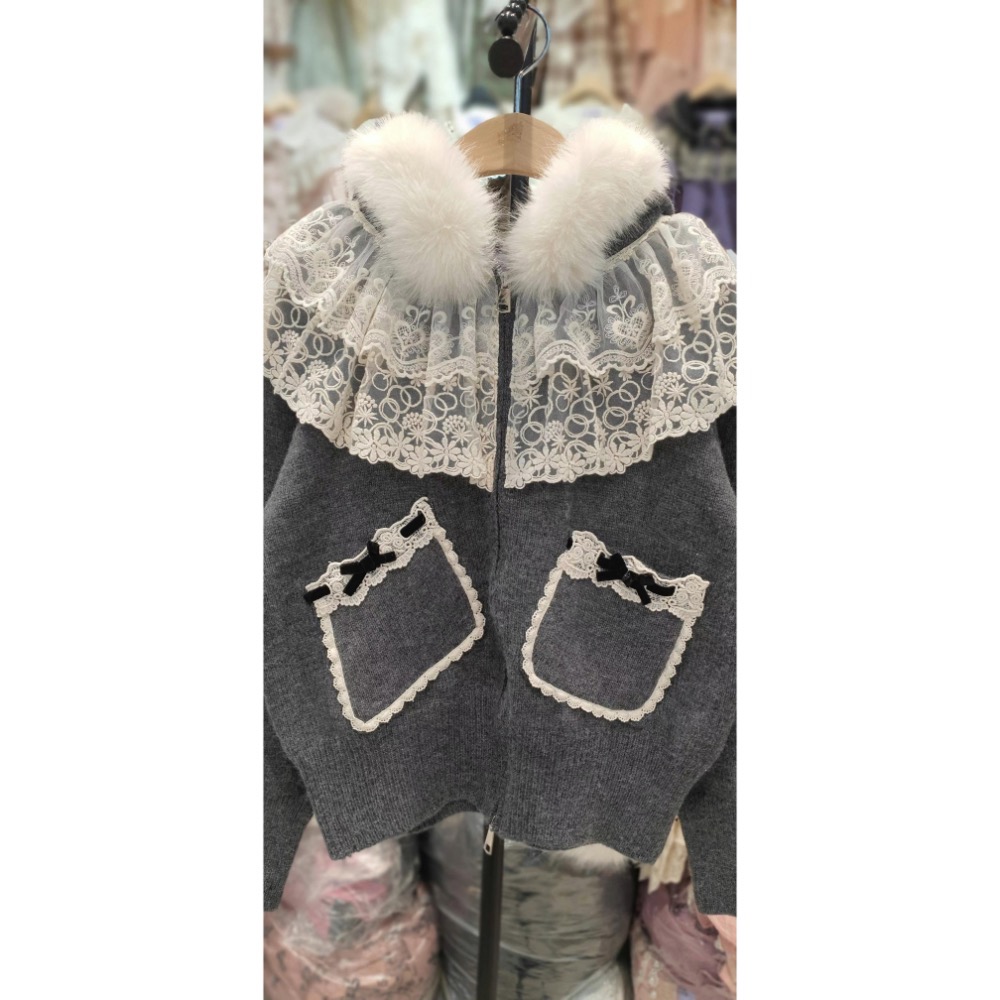 ￼韓國代購🇰🇷正韓大皇冠👑 💜💕連帽口袋針織衫💕💜-細節圖8