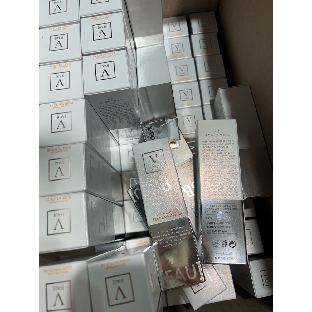 韓國連線🇰🇷￼FAU珍珠白銀BB霜30g白管-細節圖3