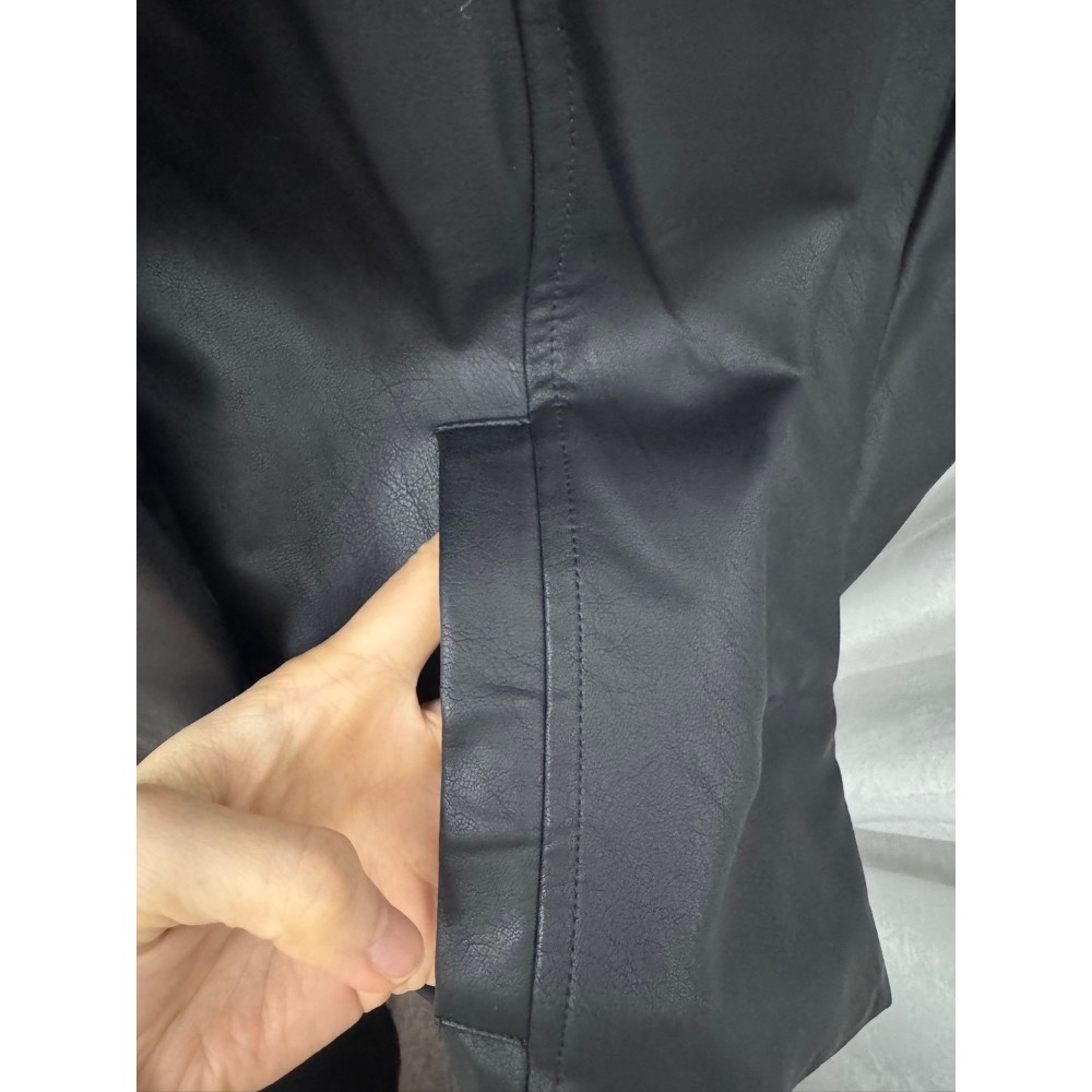 輕奢繆思皮外套 社群推廣價 🥨韓系ins 氛圍，穿出時尚 可以帥氣立領，可以基礎翻領 實穿好看的高級質感外套-細節圖9