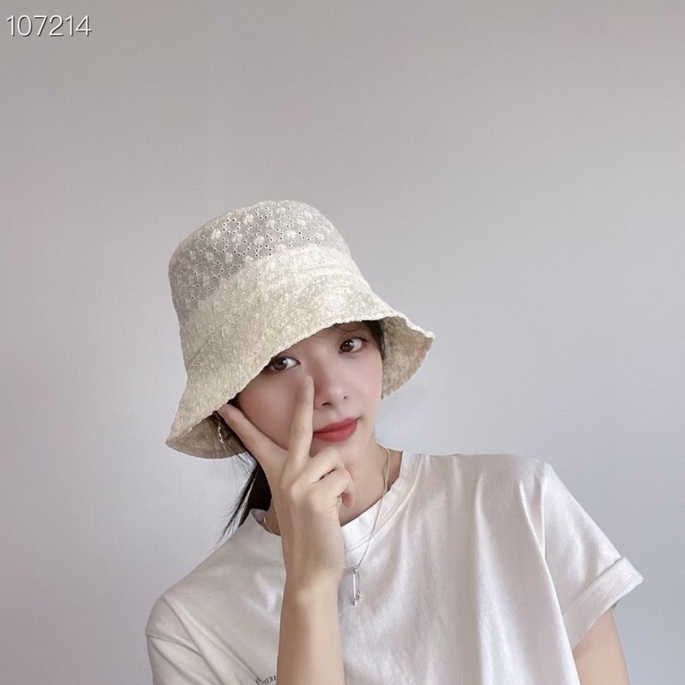 🌸韓國代購🌸漁夫帽 帽型好 刺繡小花朵圖案 韓系時尚 上頭好看🔥🔥🔥🔥-細節圖3
