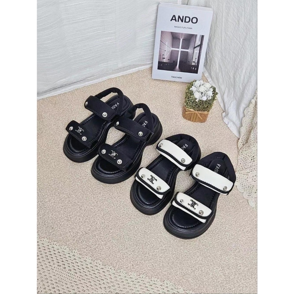 韓國代購🇰🇷夏季熱款  厚底涼鞋跟5cm-細節圖4