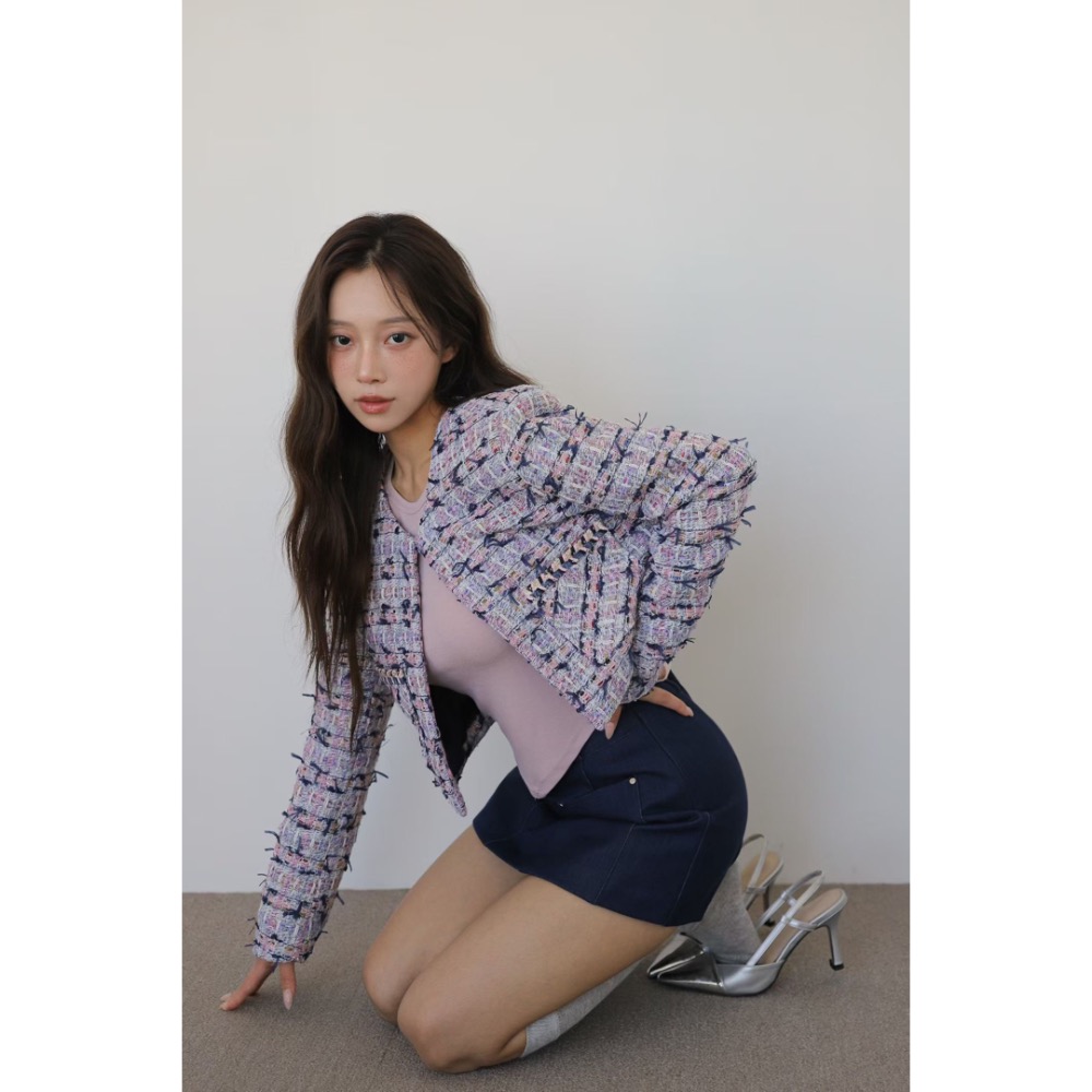 韓國🇰🇷代購（Slit家）小香風交織短版外套▸海軍藍 小香風外套 小香小外套 小香風 韓國小外套 短版外套 設計感外-細節圖6