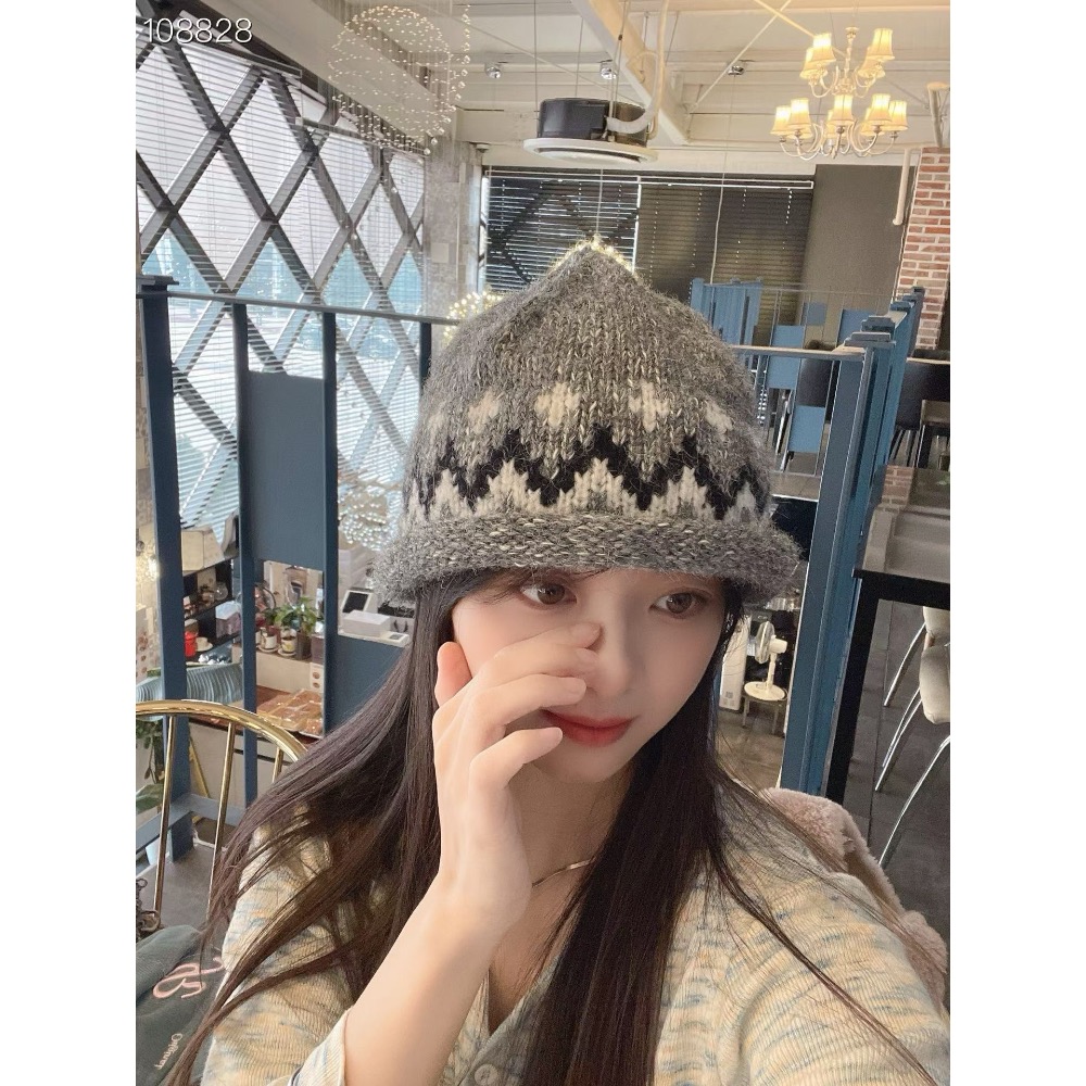 韓國代購🇰🇷 冬天❄️🍂毛線帽 針織🧶 毛帽卷邊帽檐 保暖 拼色圖案 時尚韓系🔥🔥🔥🔥-細節圖3