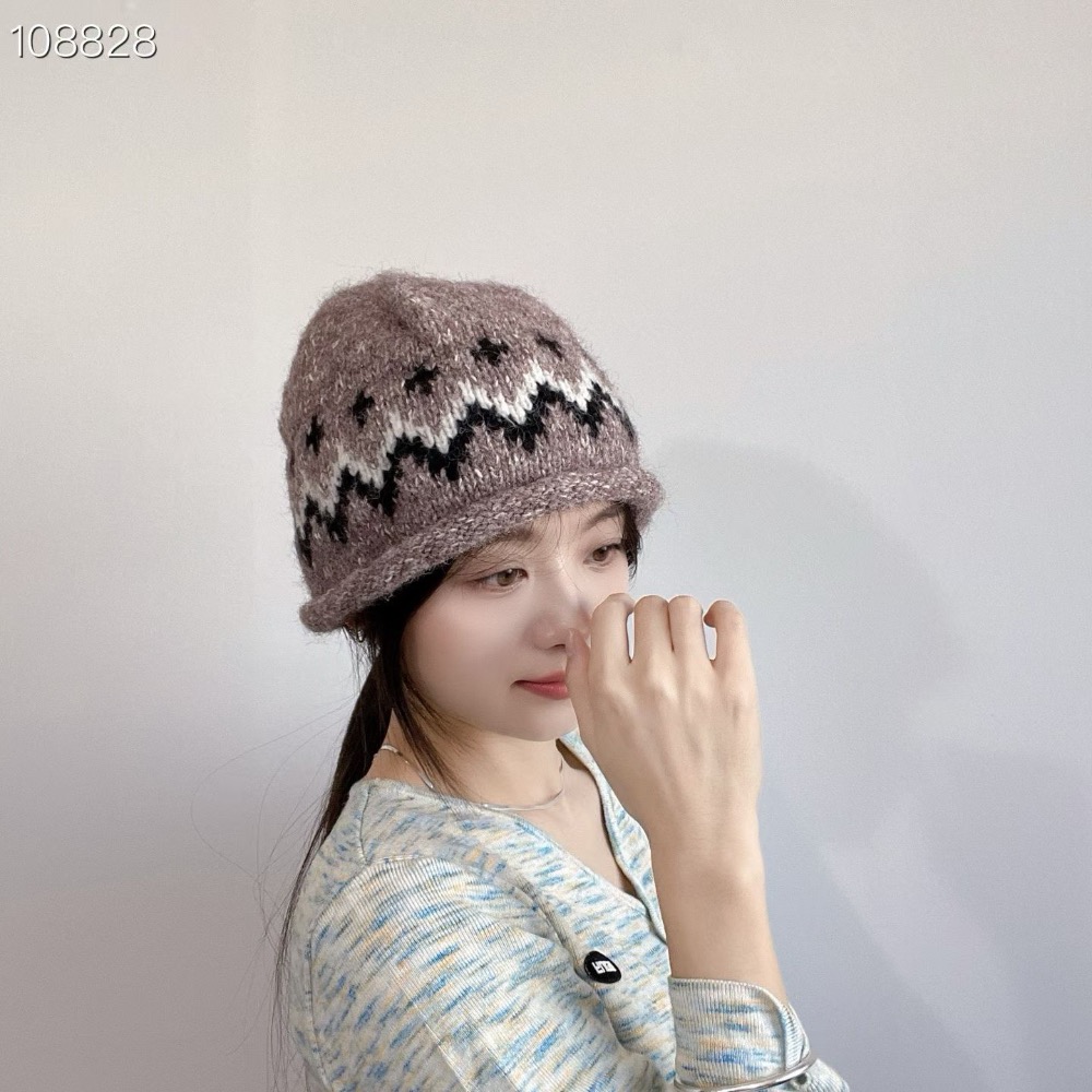 韓國代購🇰🇷 冬天❄️🍂毛線帽 針織🧶 毛帽卷邊帽檐 保暖 拼色圖案 時尚韓系🔥🔥🔥🔥-細節圖4