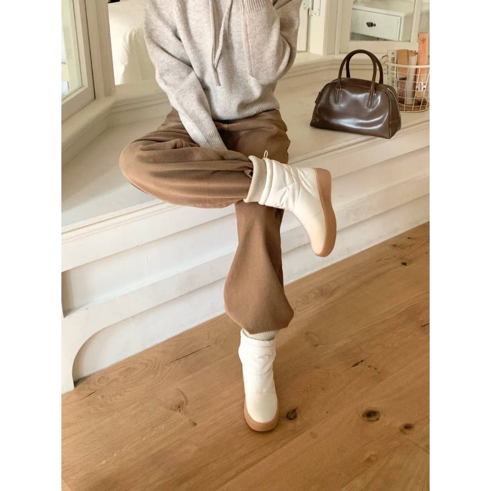 🇰🇷 韓國代購 爆款！老闆家3cm 厚底 撞色雪靴/麵包靴 (黑/米白)-細節圖9