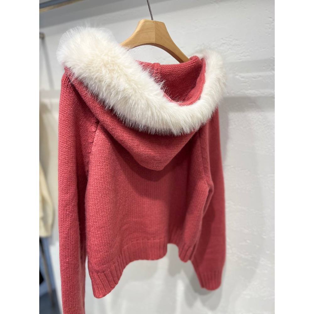 [正韓] 韓國代購 Ola 家 大毛領針織連帽外套 針織衫 氛圍感 毛毛外套 顯臉小 加厚 保暖 東大門連線-細節圖10