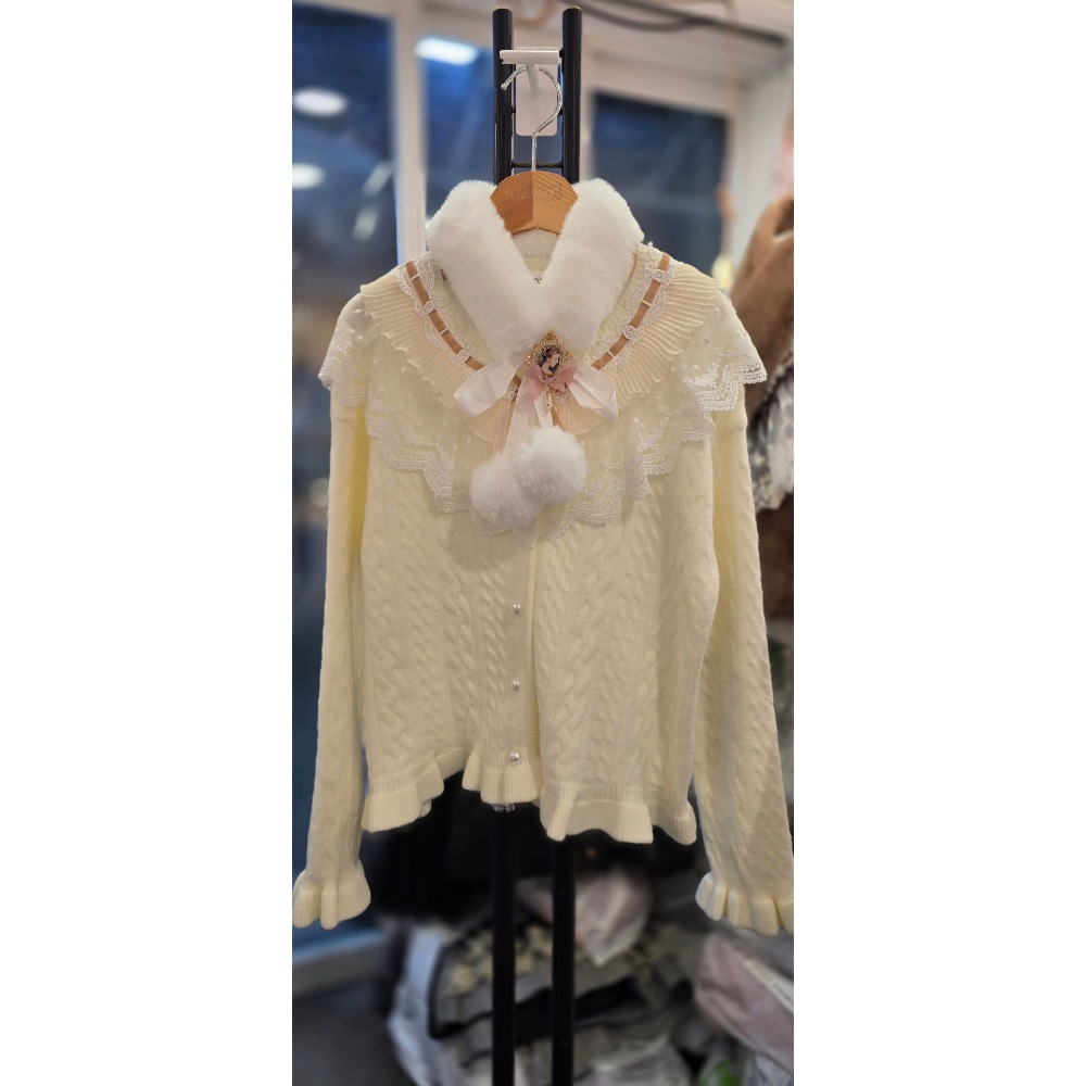 韓國🇰🇷代購Dm皇冠家甜美風復古針織外套-細節圖2