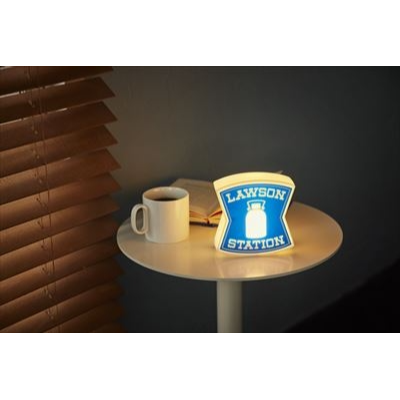 🇯🇵 預購商品-Lawson 50 週年紀念 經典「Lawson 看板」小夜燈/發光鑰匙圈-細節圖5