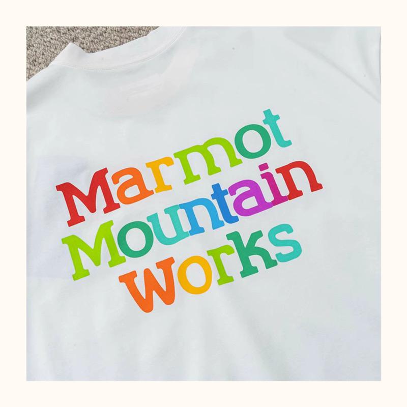 《米諾潮流》BEAMS x MARMOT PRINT 聯名彩虹字母印花休閒短袖T恤-細節圖2