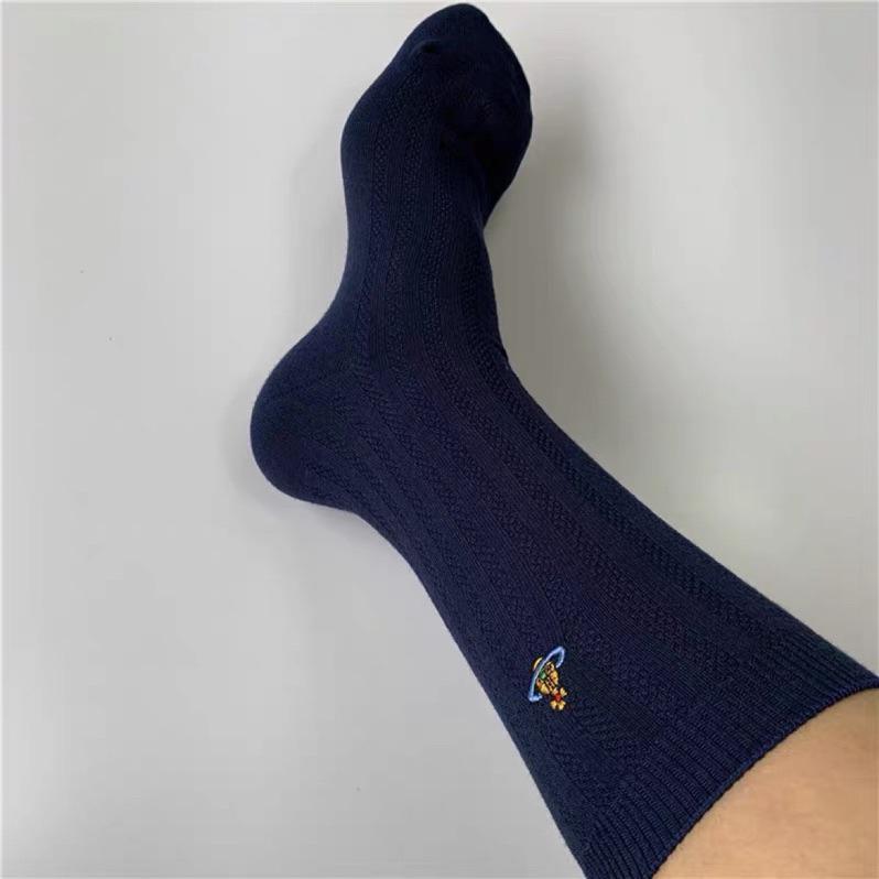 《米諾潮流》實拍現貨 日本製🇯🇵Vivienne Westwood土星小刺繡襪子 長襪 多色-細節圖3