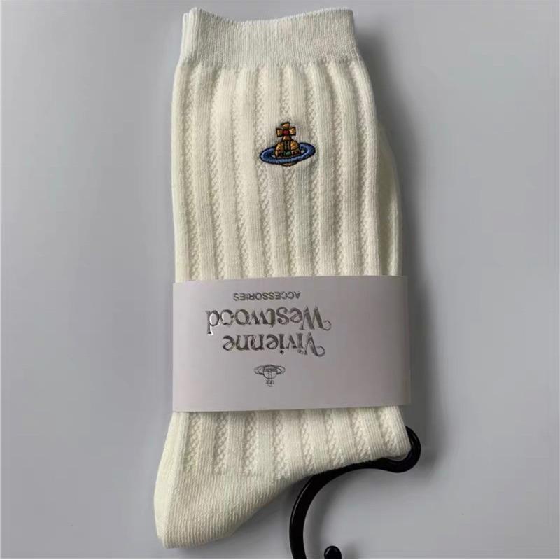 《米諾潮流》實拍現貨 日本製🇯🇵Vivienne Westwood土星小刺繡襪子 長襪 多色-細節圖6