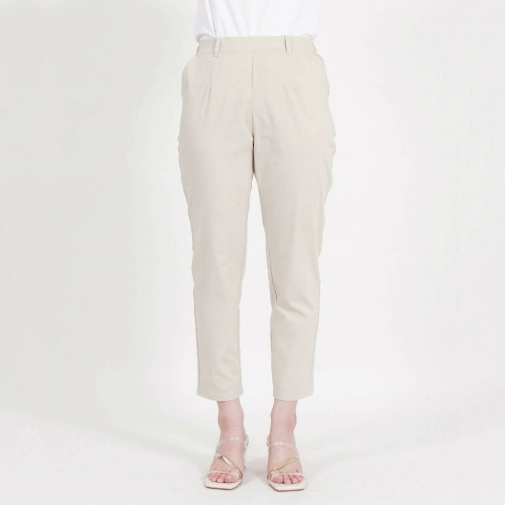 木木非 日本aiai Asoumi 彈力舒適錐形長褲 夏素材 薄款長褲 春夏款式 加大尺碼 長褲-細節圖6