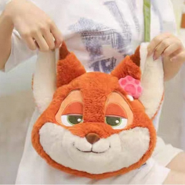 現貨 正版授權 蜂蜜罐 迪士尼 動物方程式 尼克 絨毛 大頭 斜背包 爪爪冰-細節圖2