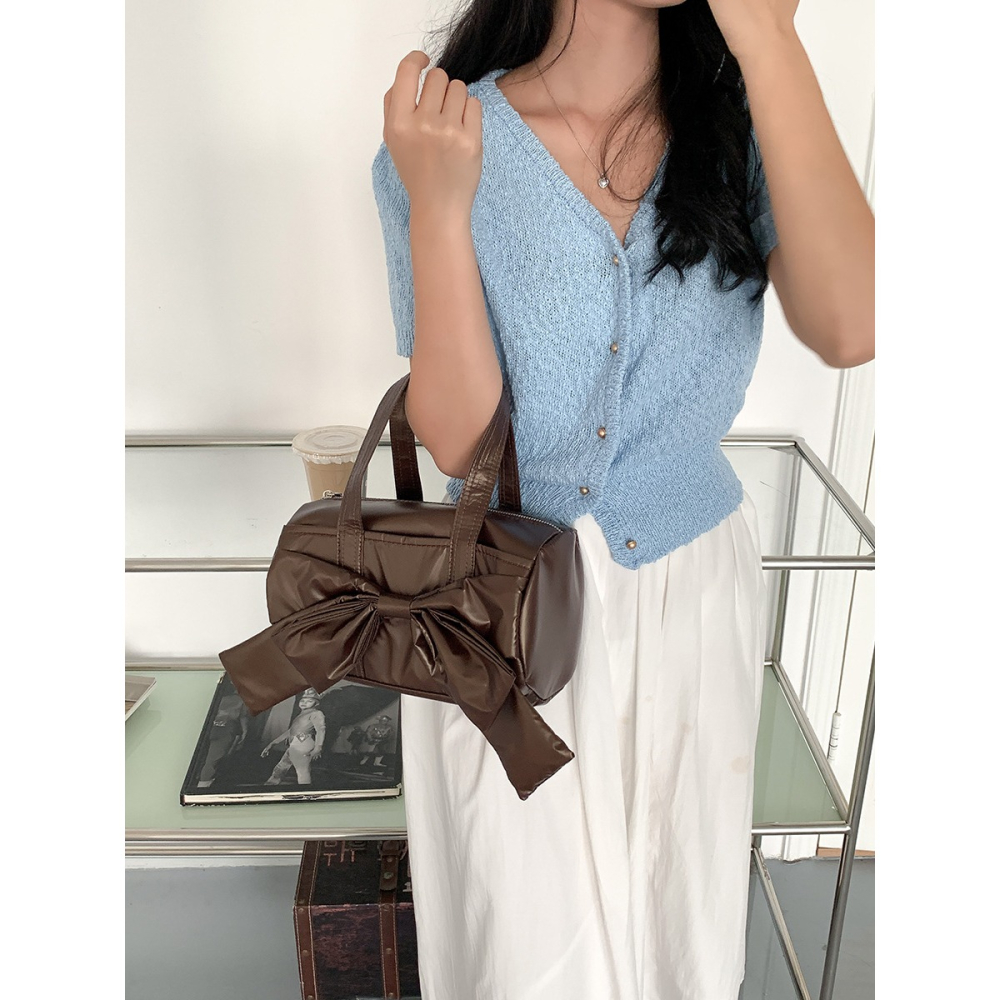 借物少女愛麗緹🦋R32韓國空運🇰🇷簡約高級感蝴蝶結圓筒包 手提包 單肩包 腋下包 蝴蝶結包包 軟皮包包 韓國包-細節圖10