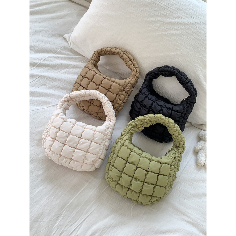 🍬新色處理🌳R03好看又很能裝🍪🍪韓國代購🇰🇷濃粹焦糖餅乾手提包 餅乾包 單肩包 雲朵包 皺褶包 泡芙雲朵-細節圖6