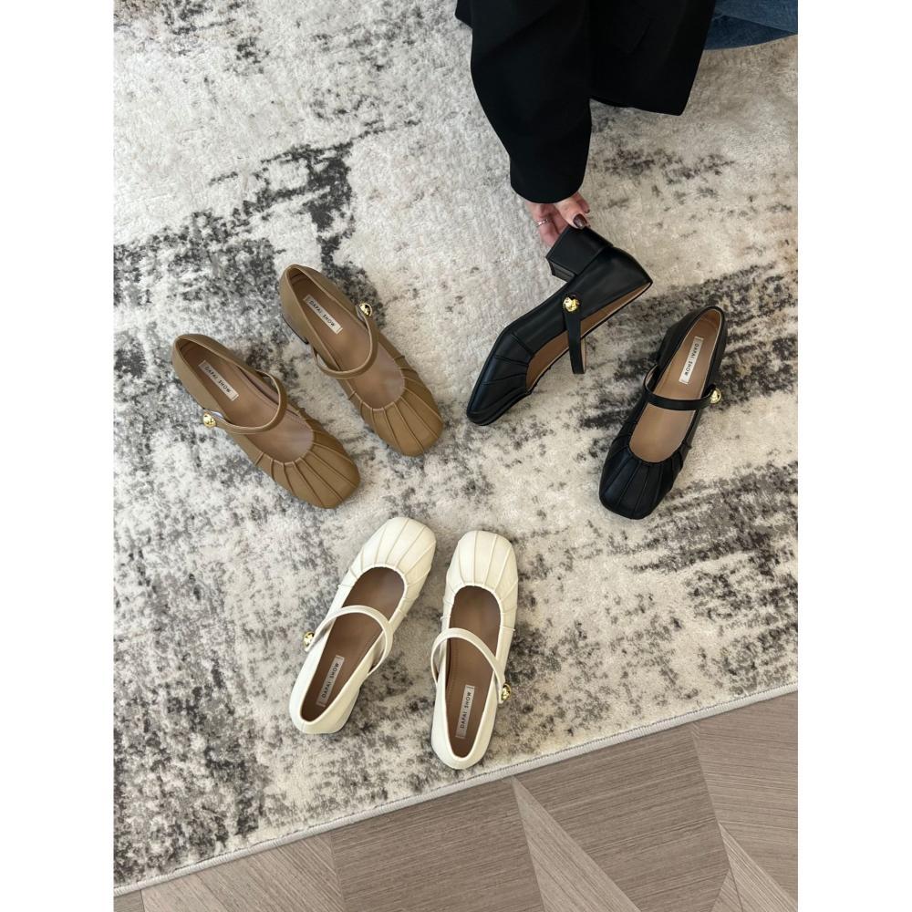 ❤4cm！粗跟❤K09韓國空運🇰🇷秋冬 瑪莉珍鞋 高跟鞋 法式 魔鬼氈 一字帶 淺口 粗跟單鞋 韓國時髦女鞋 跟-細節圖2