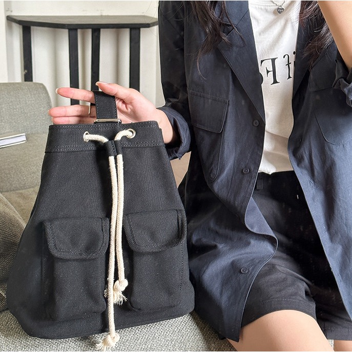 💙先被美哭😭R34韓國進口🇰🇷大容量帆布拉繩單肩包 帆布包 拉繩 皺褶設計 休閒 斜跨包 韓國包包 東大門代-細節圖9