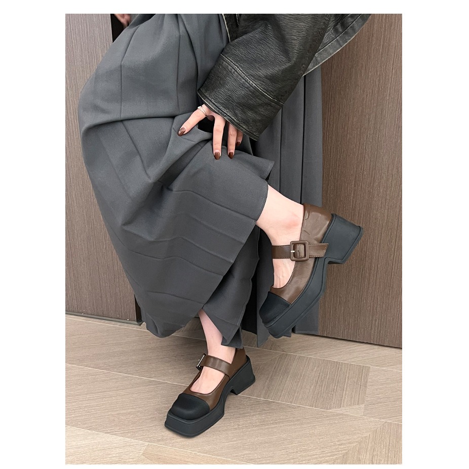 時尚👍真心好看🥑K18韓國空運🇰🇷拼接厚底瑪莉珍鞋 復古方頭 一字帶 瑪莉珍鞋 英倫風 厚底 松糕鞋 皮鞋 -細節圖5