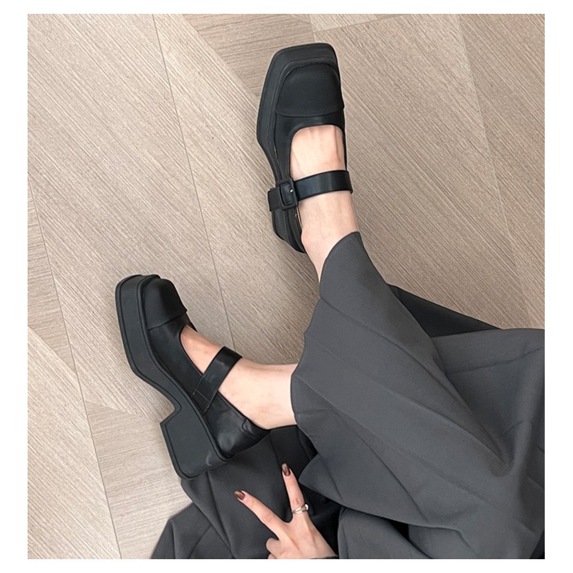 時尚👍真心好看🥑K18韓國空運🇰🇷拼接厚底瑪莉珍鞋 復古方頭 一字帶 瑪莉珍鞋 英倫風 厚底 松糕鞋 皮鞋 -細節圖7