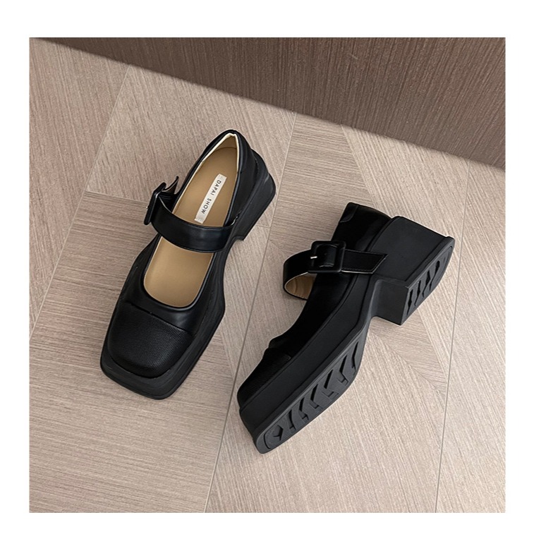 時尚👍真心好看🥑K18韓國空運🇰🇷拼接厚底瑪莉珍鞋 復古方頭 一字帶 瑪莉珍鞋 英倫風 厚底 松糕鞋 皮鞋 -細節圖10