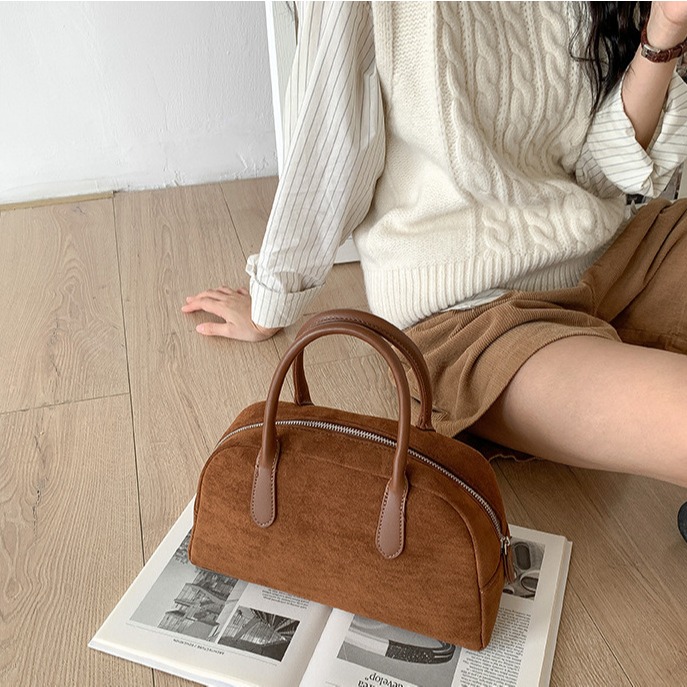 好美💛☺R41韓國空運🇰🇷復古秋冬麂皮絨手提波士頓包 手提包 波士頓包 毛絨包包 韓國包包 時尚包包 代購包包-細節圖6