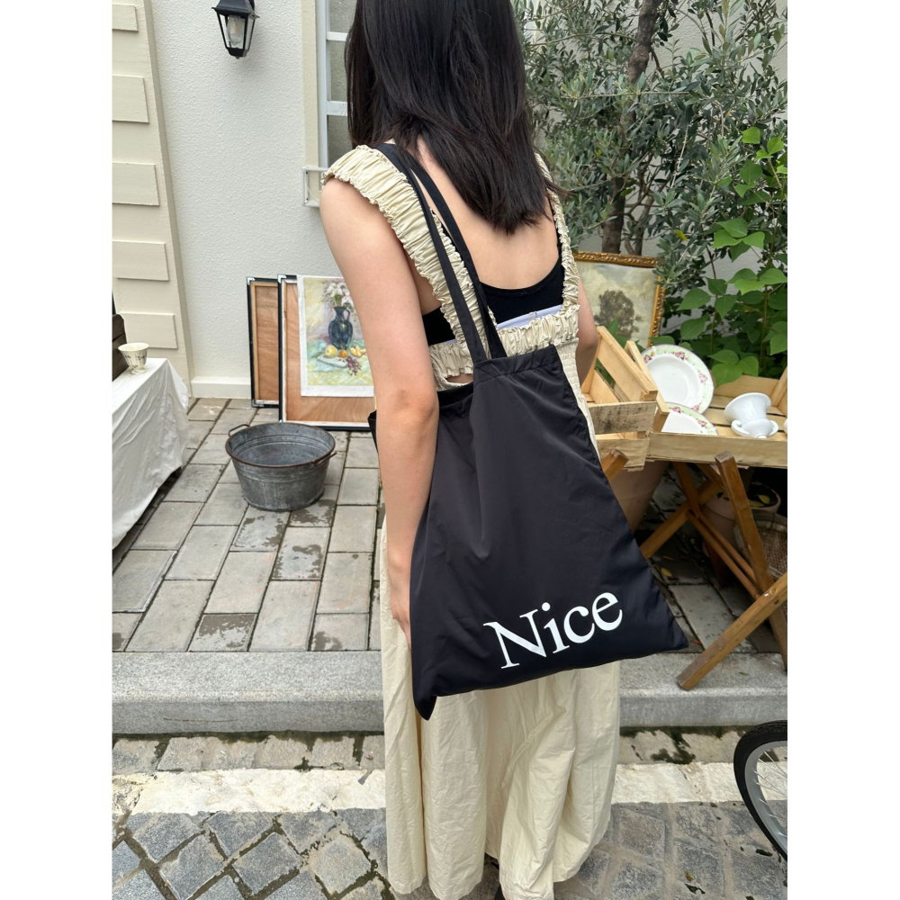 NICE😎🚲N13韓國空運🇰🇷慵懶隨性字母印花單肩包 單肩大容量 百搭 字母 尼龍包包 手提袋 度假風 清新-細節圖7