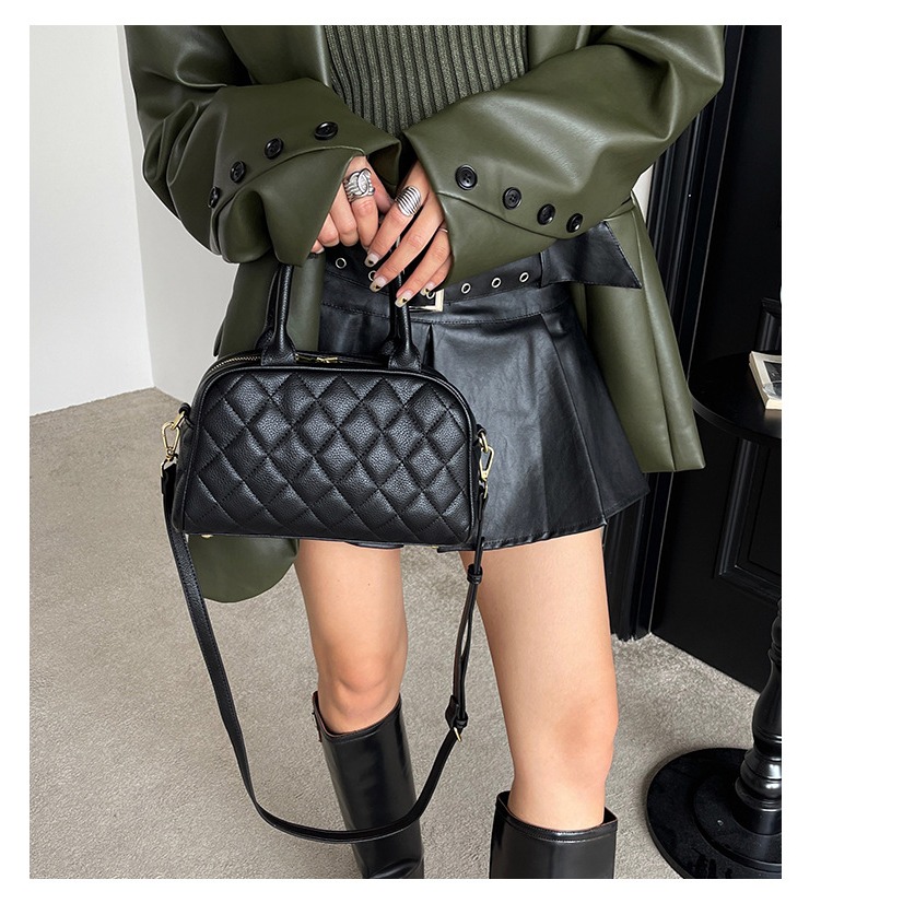 高貴氣質🍹⭐F20韓國🇰🇷代購質感綉格手提波士頓包 波士頓包 斜挎包 綉格包 軟皮 單肩包 韓國包包 韓國代購-細節圖10