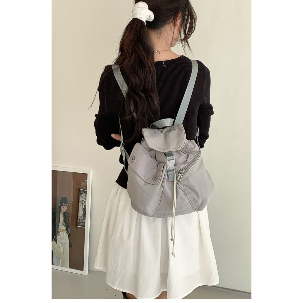 歐膩推推💜🌙C15韓國空運🇰🇷多口袋抽繩尼龍雙肩包 旅行背包 後背包 大學生背包 上課 通勤包 日常百搭 韓-細節圖10