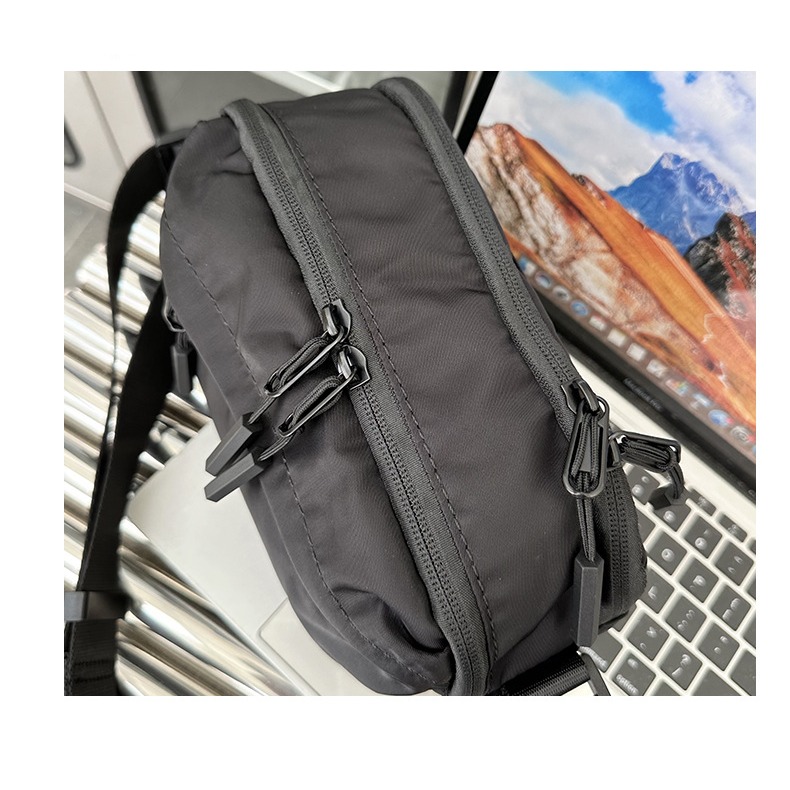 休閒百搭🍪🍦F24韓國🇰🇷代購簡約休閒牛津布斜跨小包 側背包 肩背包 斜跨包 單肩包 韓國包包 牛津布 休閒-細節圖6