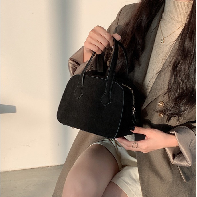 新款超勸buy🍣🍶C33韓國空運🇰🇷輕復古挺版絨面波士頓手提包 絨面手提包 波士頓包 復古 韓國手提包 時髦-細節圖2