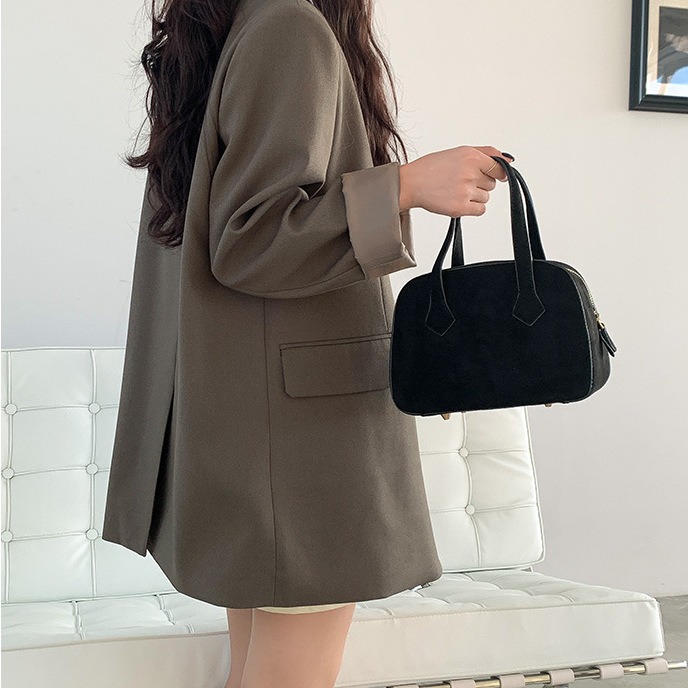 新款超勸buy🍣🍶C33韓國空運🇰🇷輕復古挺版絨面波士頓手提包 絨面手提包 波士頓包 復古 韓國手提包 時髦-細節圖3