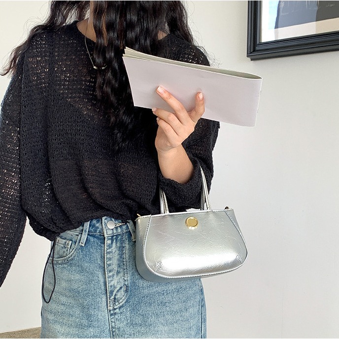 復古質感✡超美油臘皮🌙C44韓國空運🇰🇷復古高級紋路手提貝殼方包 肩帶可拆 手提包 斜跨包 側背包 肩背包 韓-細節圖2