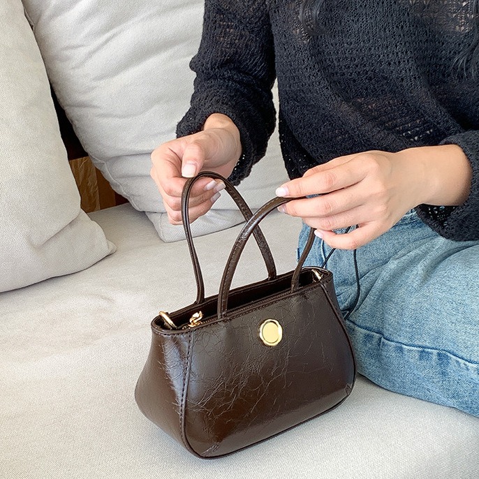 復古質感✡超美油臘皮🌙C44韓國空運🇰🇷復古高級紋路手提貝殼方包 肩帶可拆 手提包 斜跨包 側背包 肩背包 韓-細節圖5