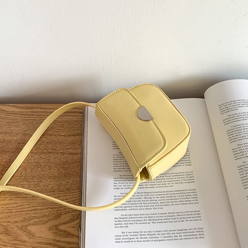 甜美可人☋口紅包☍C71韓國空運🇰🇷小眾設計迷你斜跨零錢包 斜跨包 單肩包 口紅包 零錢包 韓國小包推薦 歐膩穿-細節圖9