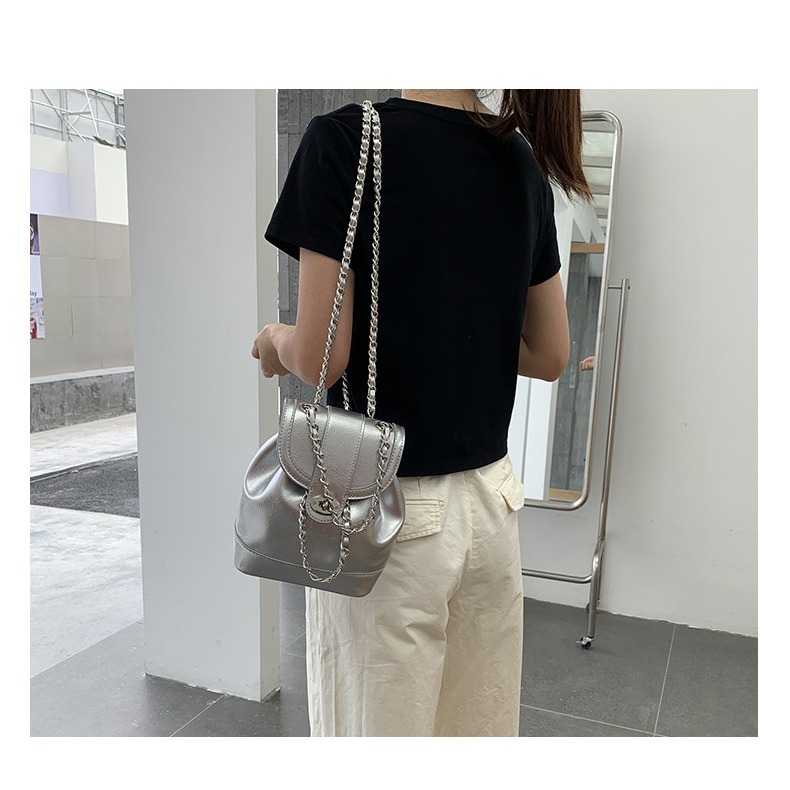 多功能🚀亮面質感🍁6189#韓國🇰🇷代購質感皮革多功能鏈條雙肩包 後背包 雙肩包 背包 韓國包包 韓國東大門-細節圖8