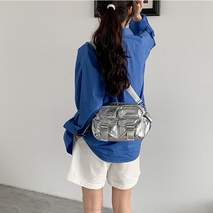 工裝風ㅀ多口袋♥LF8172韓國空運🇰🇷容貌與實用兼具的多口袋斜跨包 單肩包 肩背包 側背包 工裝包 韓國包包-細節圖8