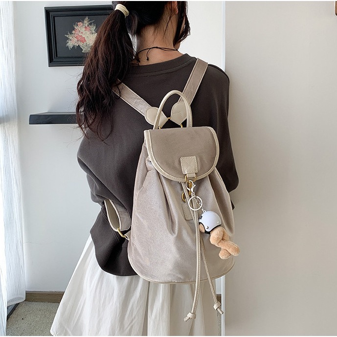 絲滑亮面➵顏色美翻✡LF5813韓國空運🇰🇷都市簡約實用大容量雙肩包 後背包 背包 旅行背包 外出實用包包 包包-細節圖2